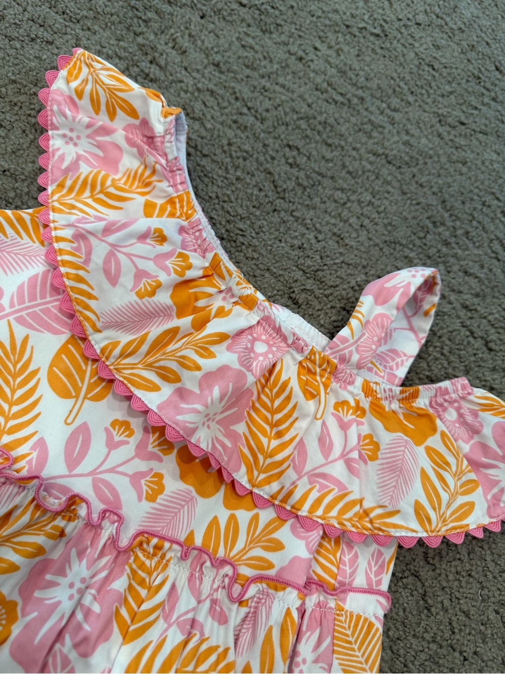 Tropical Ruffled Dress - Picture 2 of 4